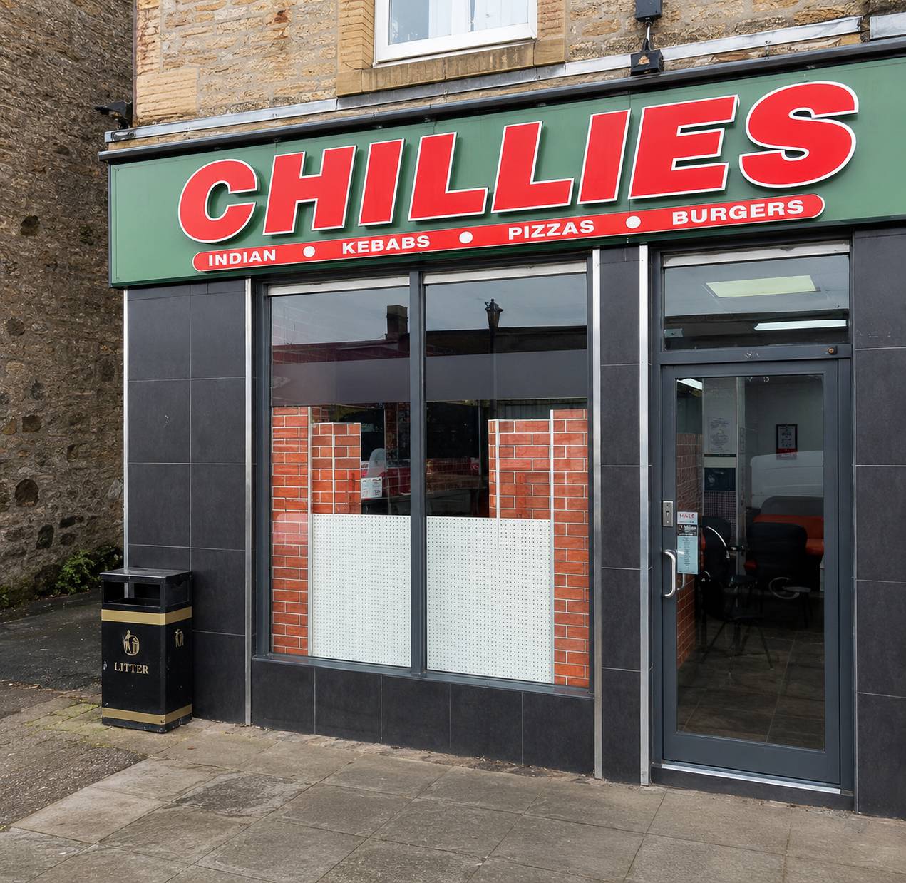 Chillies Indian Takeaway in Larbert